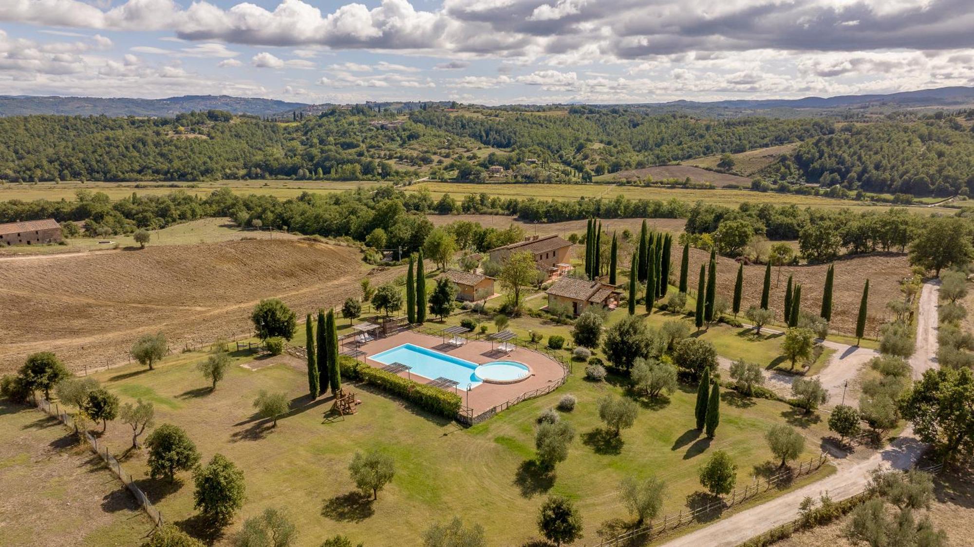 Poggiovalle Tenuta Italiana Guest House Citta della Pieve Exterior photo